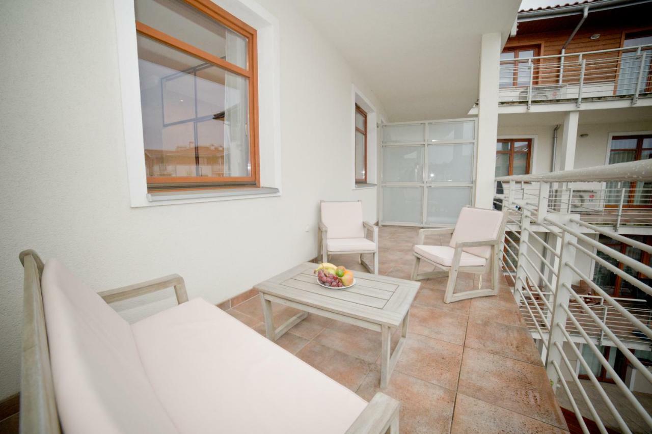 Lucy Apartment Neptun Park - Hav Aparts Gdansk Luaran gambar