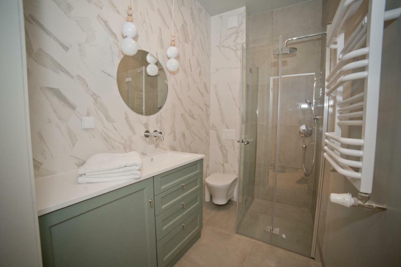 Lucy Apartment Neptun Park - Hav Aparts Gdansk Luaran gambar